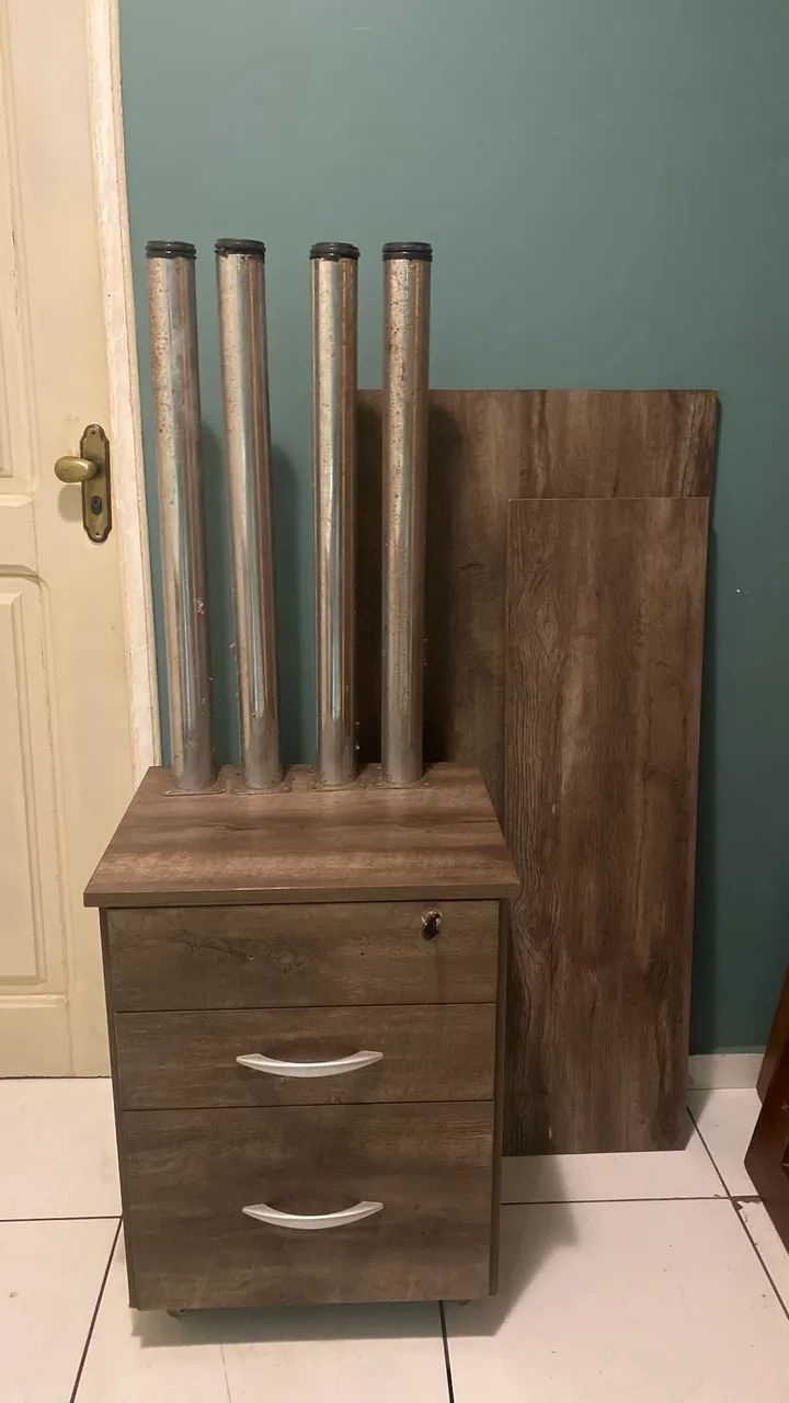 Mesa de escritório desmontável 