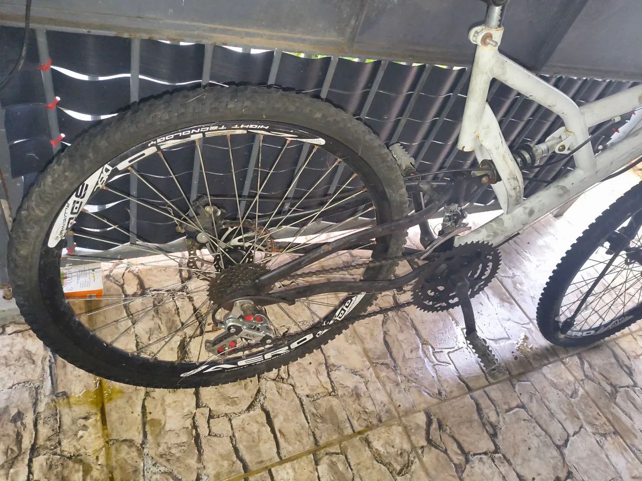 Bicicleta aro 26 de marcha  - Foto 2