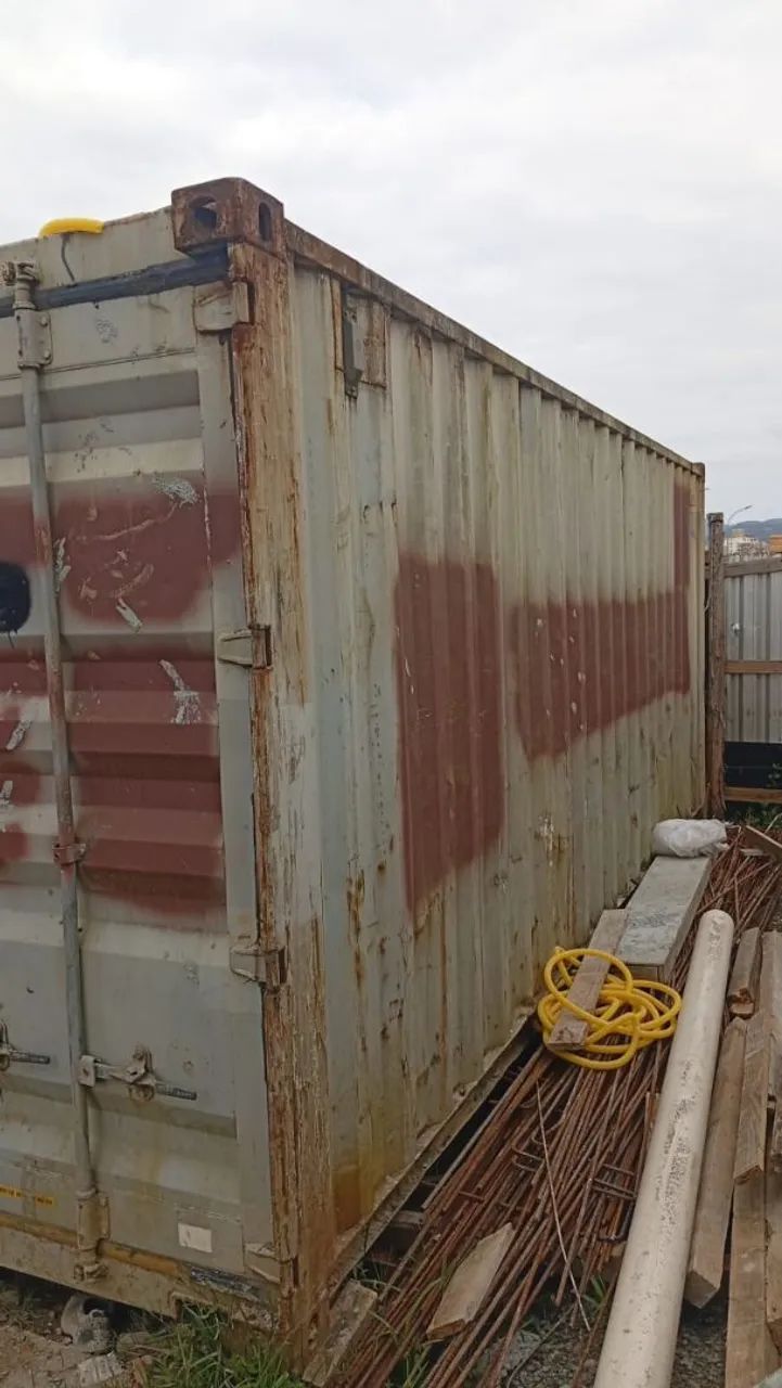 Container