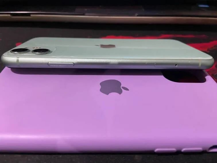iPhone 11 64gb verde - Celulares e Smartphones - Itaipu, Niterói
