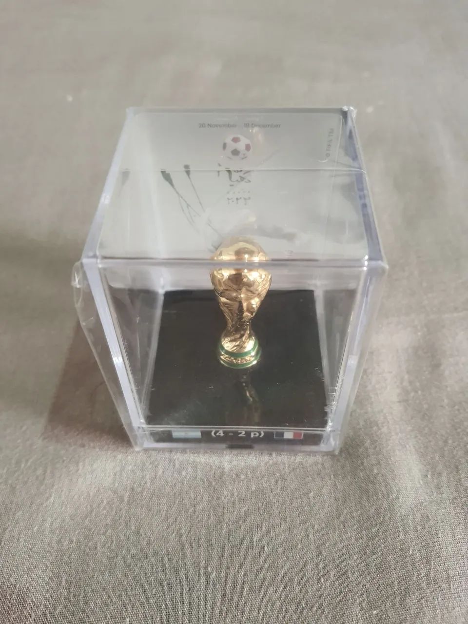 Réplica Troféu da Copa do Mundo FIFA - Foto 3