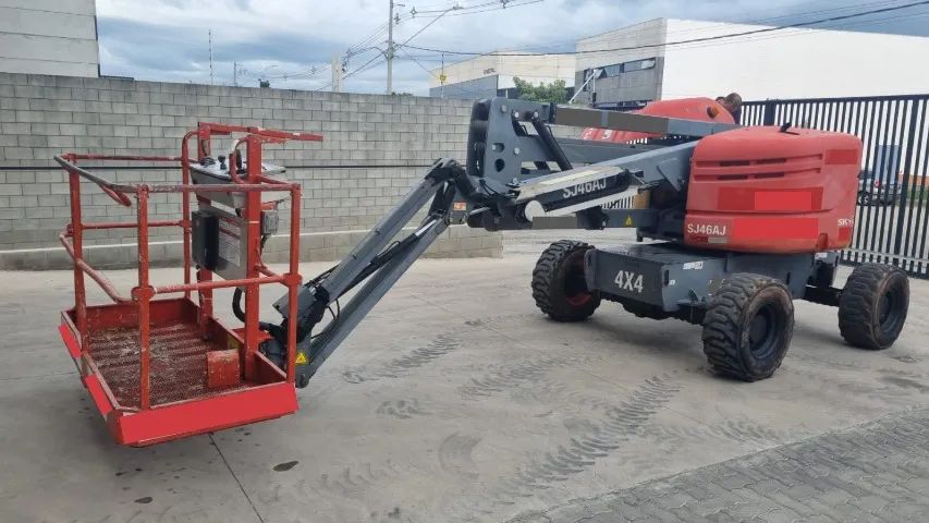 Plataforma elevatória Skyjack SJ46 AJ+