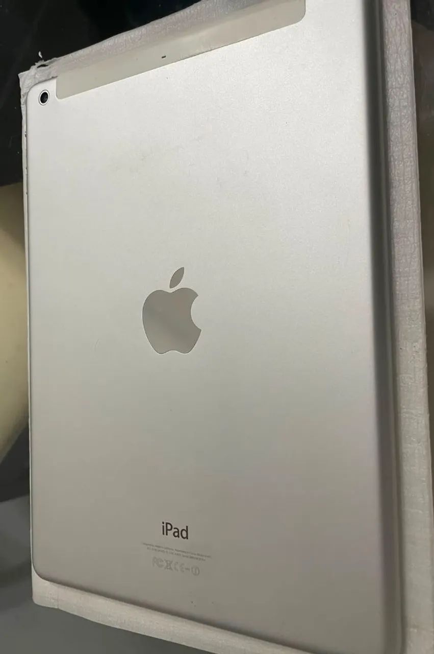 Ipad 6 geração para aproveitar as peças  - Foto 2