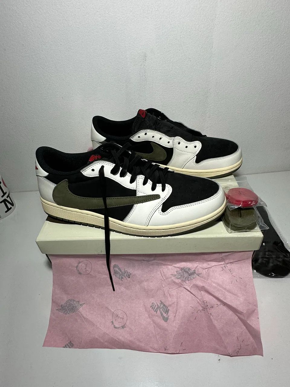 Nike Travis Scott Air Jordan 1 Low Olive - Foto 2