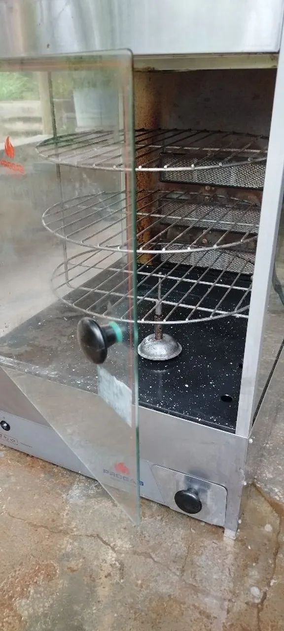 Máquina de assar frango 