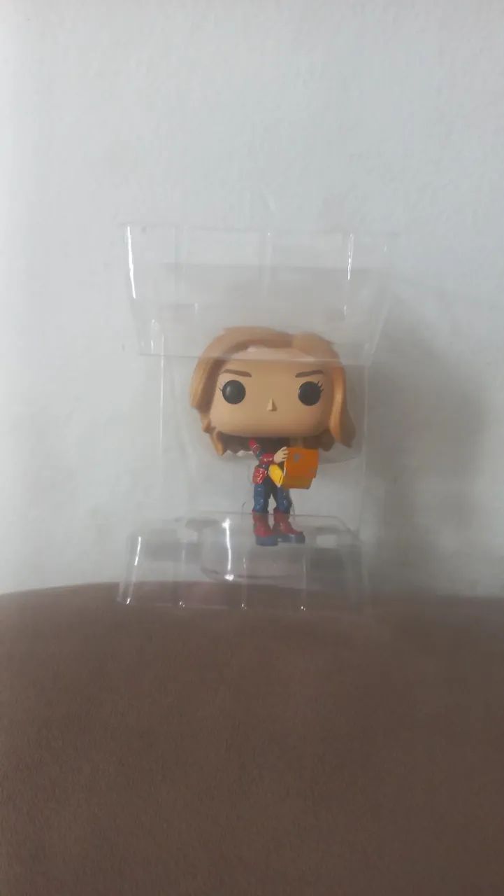 Funko pop capitã Marvel  - Foto 3