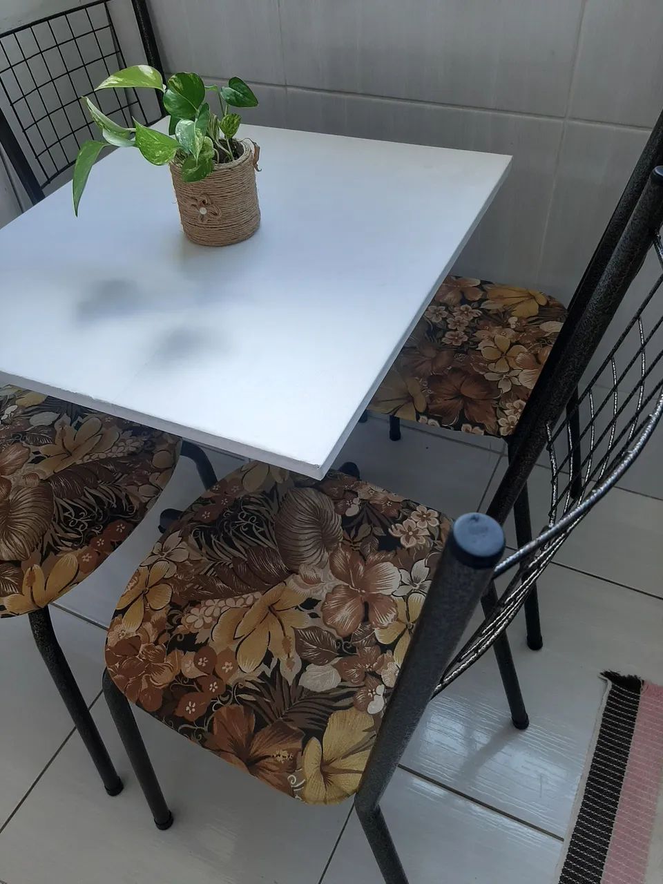 Mesa com 4 cadeiras - Foto 3