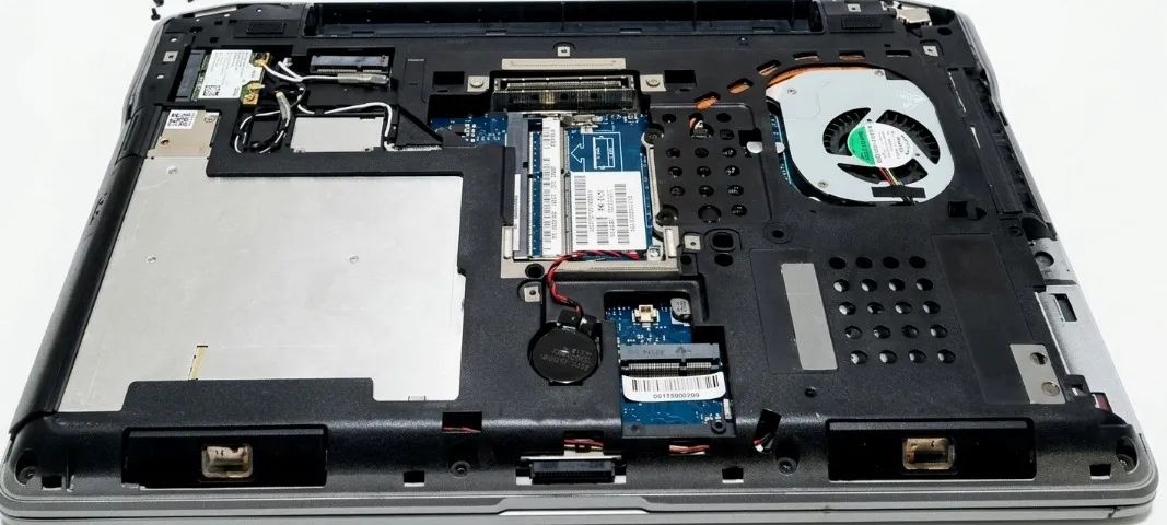 Notebook Dell Latitude E6320 - equipamento retirado de empresa. - Foto 5