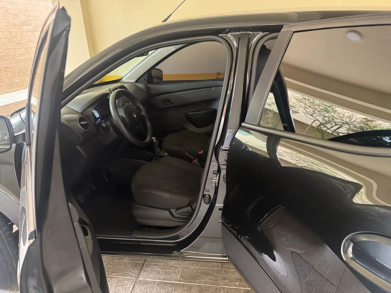 Renault Kwid Zen 1.0 Flex 12V 5P Mec. 2019 - Foto 4