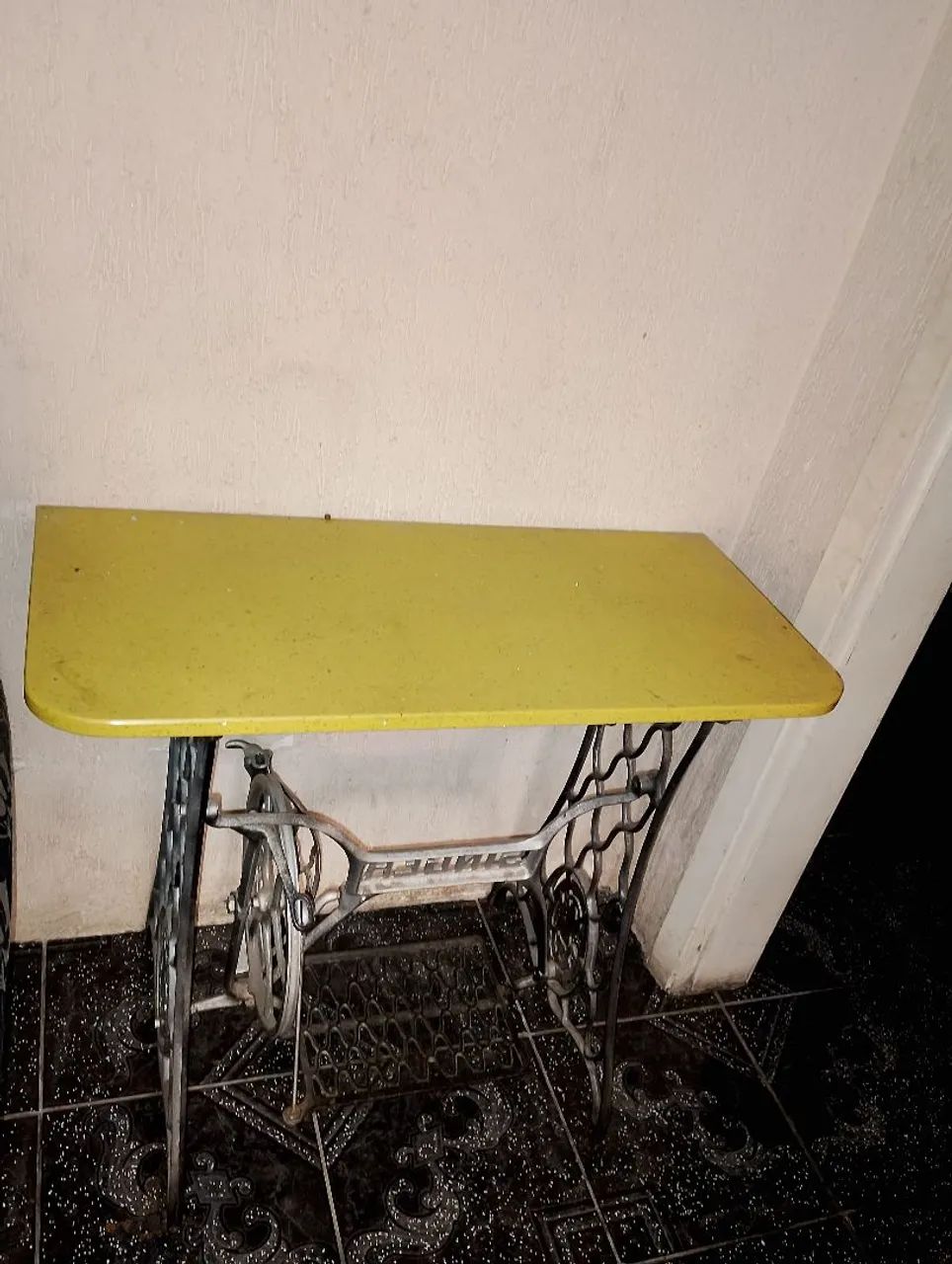 Pe de máquina de costura - Foto 4