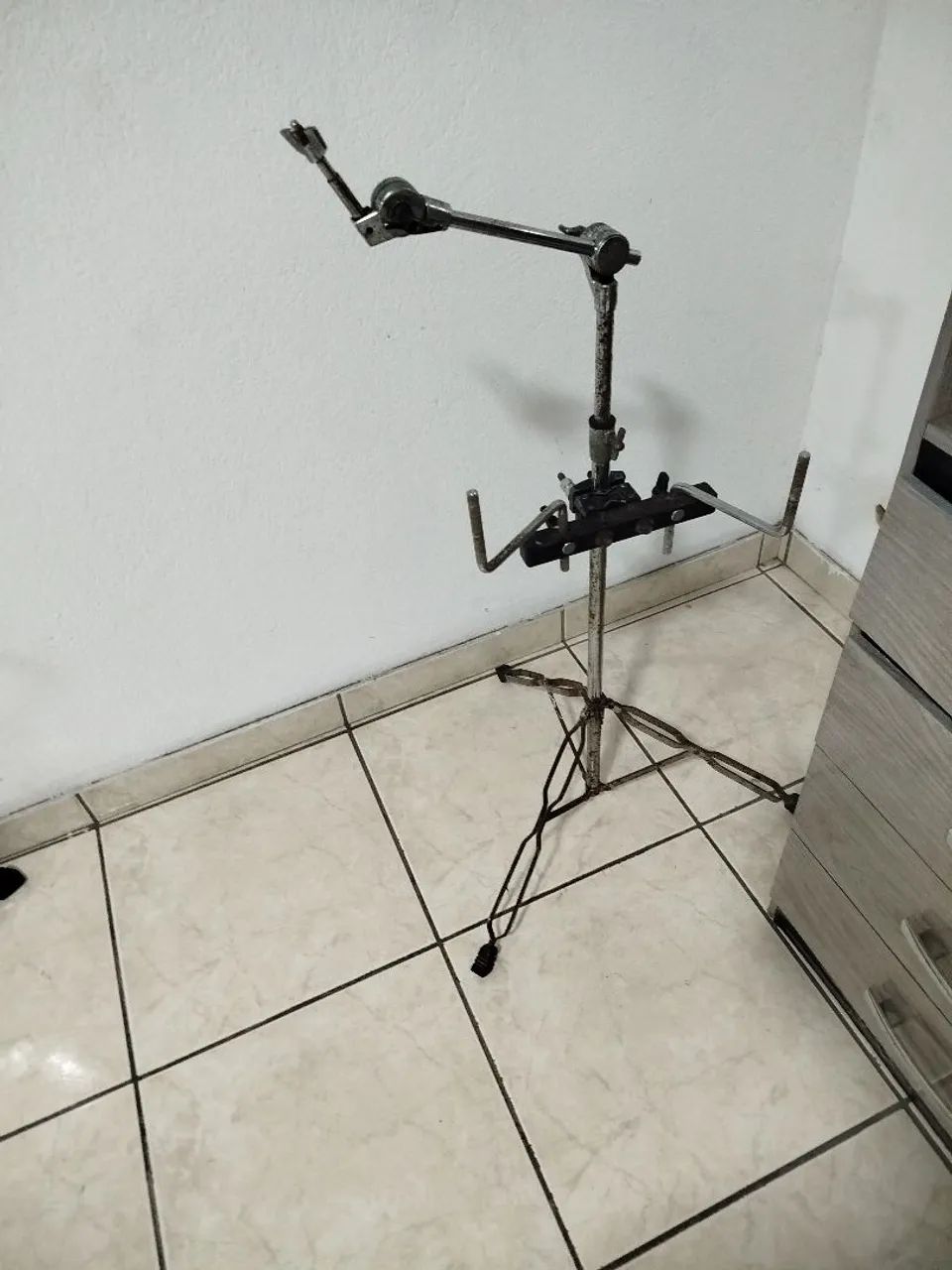 Tom + clamper + estante - Foto 2