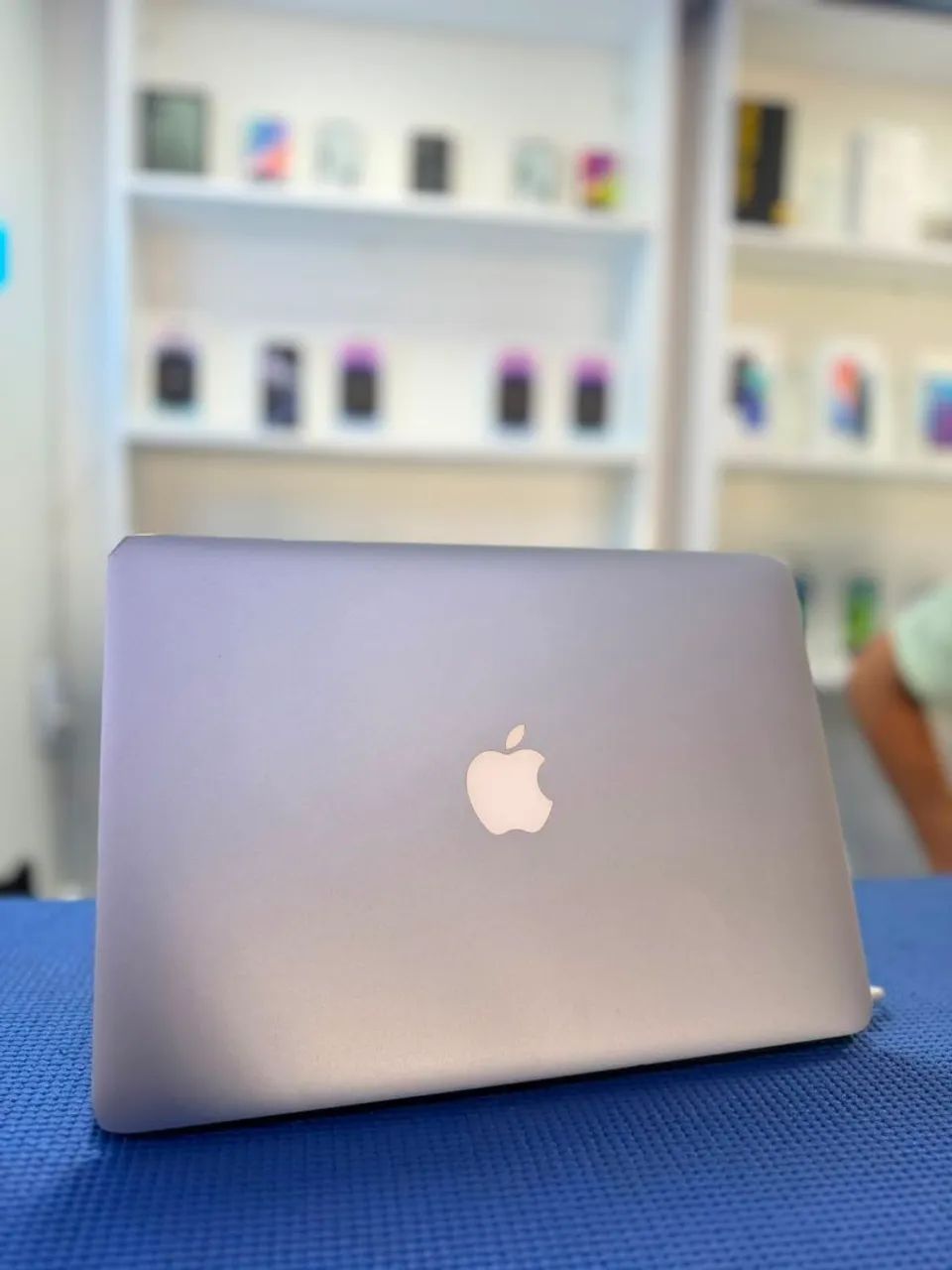 MACBOOK 2011<br>R$ 1.299 - Foto 2