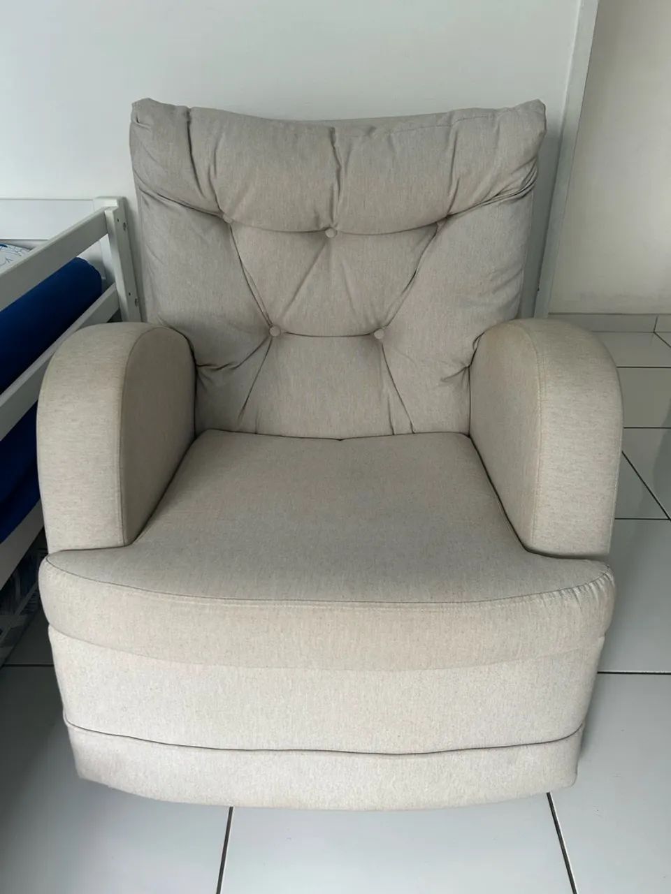 Poltrona de Amamentação de Balanço 