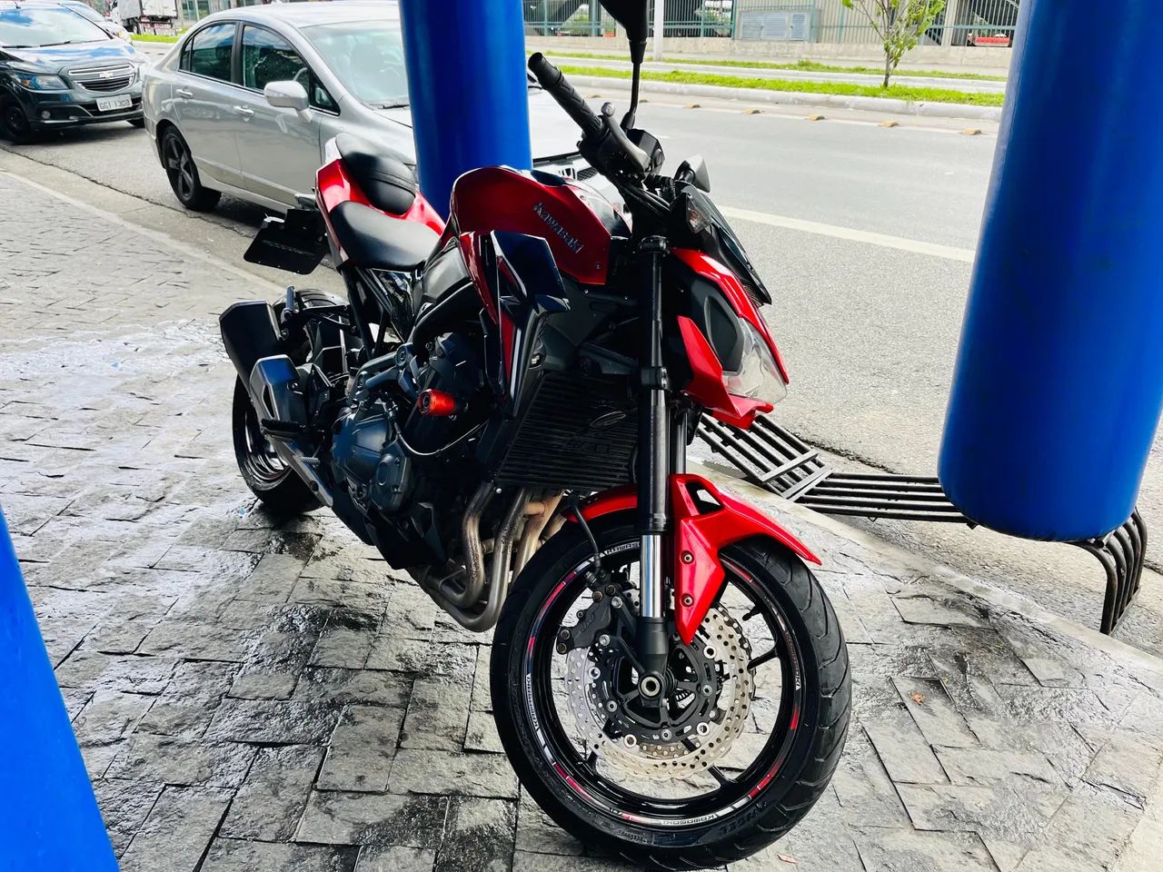 Kawasaki Z900 - Foto 4