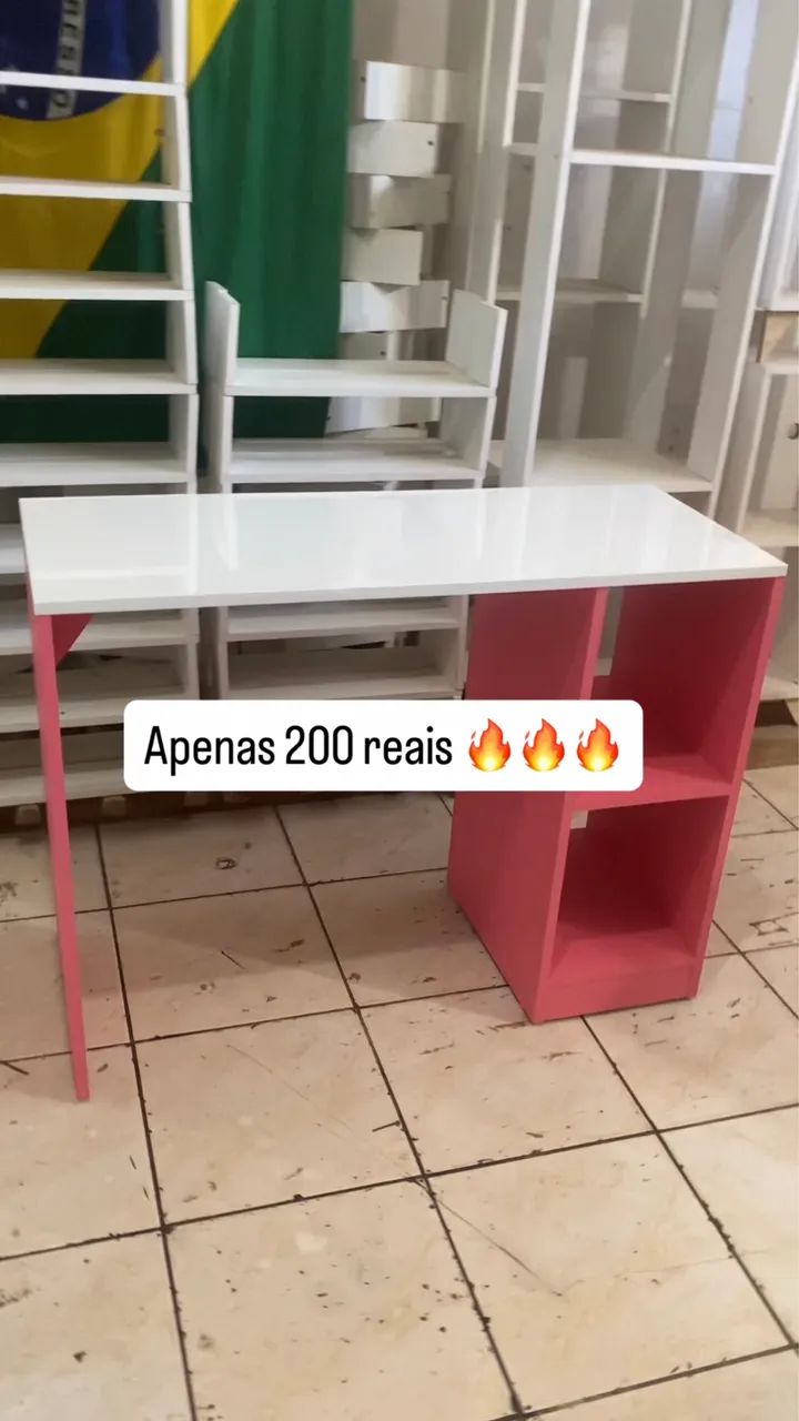 Mesa Multiuso Tamanho GG Rosa 