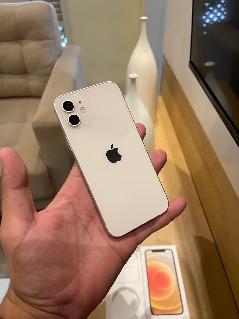 iPhone 12 WHITE 64GB COMPLETO ESTADO DE LOJA NA GARANTIA DE 6
