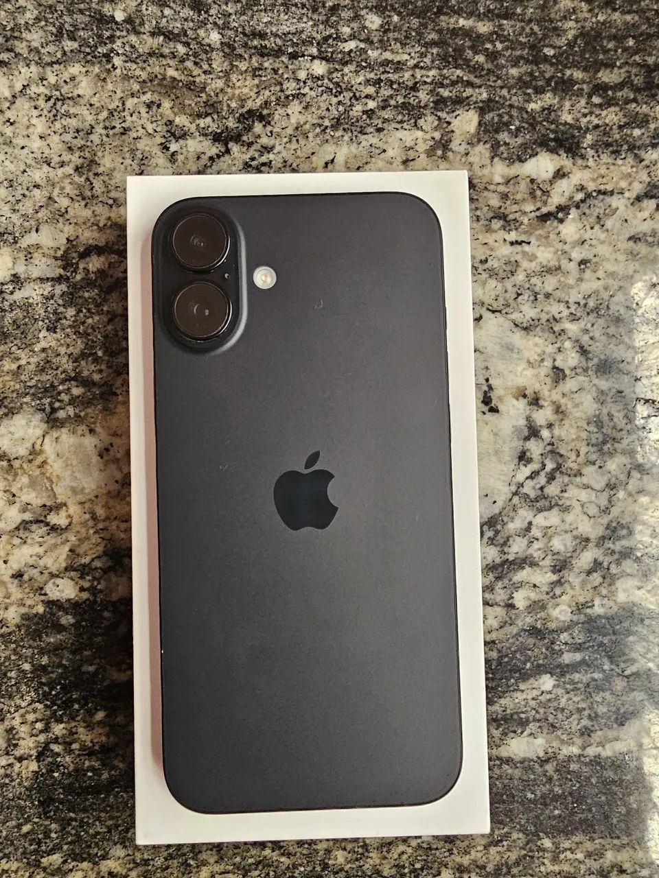 iPhone 16 plus - Foto 3