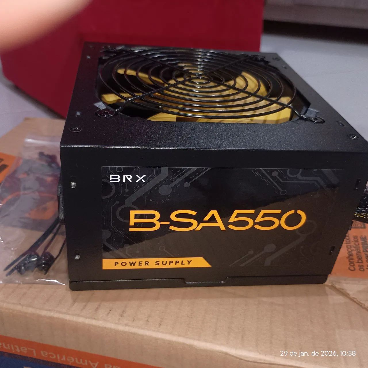 Fonte BRX B-SA550W bivolt nova