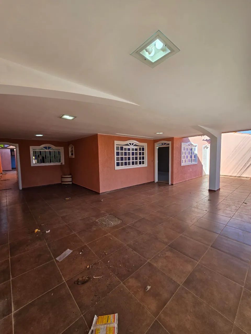 Vendo Casa de 4 Quartos Com 2 Suítes - Etapa E - Valparaiso I.