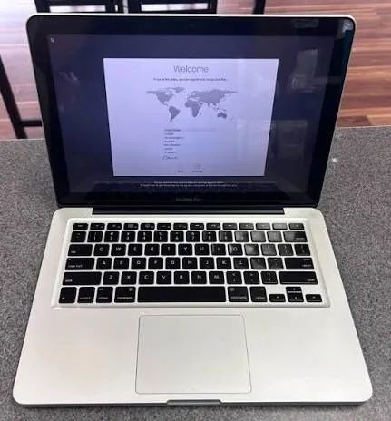 TROCO MACBOOK PRO 5,4 POR IPAD  - Foto 3