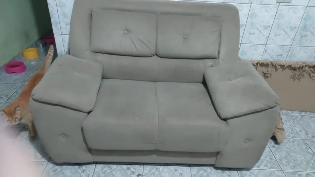 Jogo de sofá 3 e 2 lugares - Foto 2