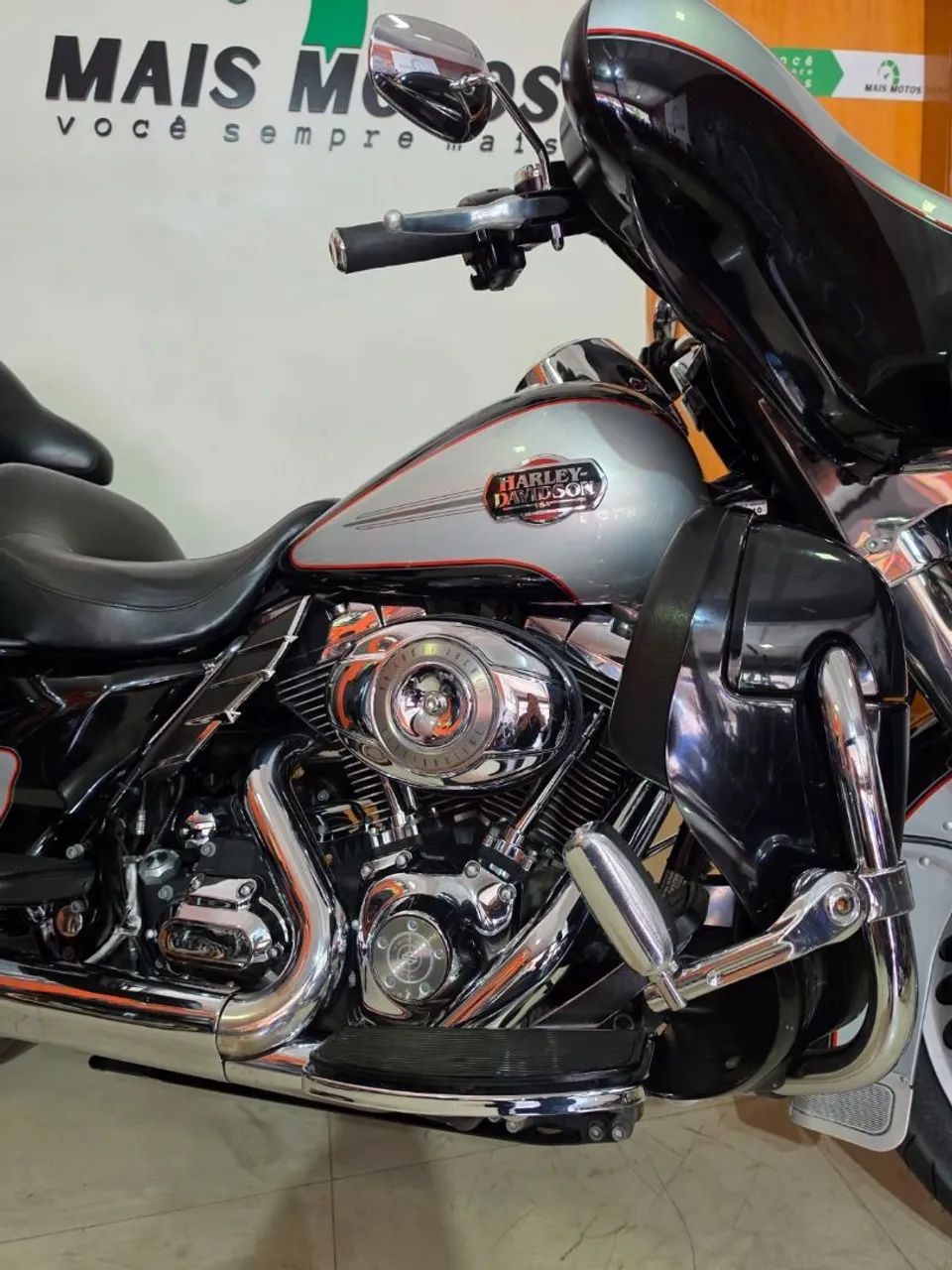Harley Davidson Ultra Electra Glide CLASSIC 2010 - Foto 4
