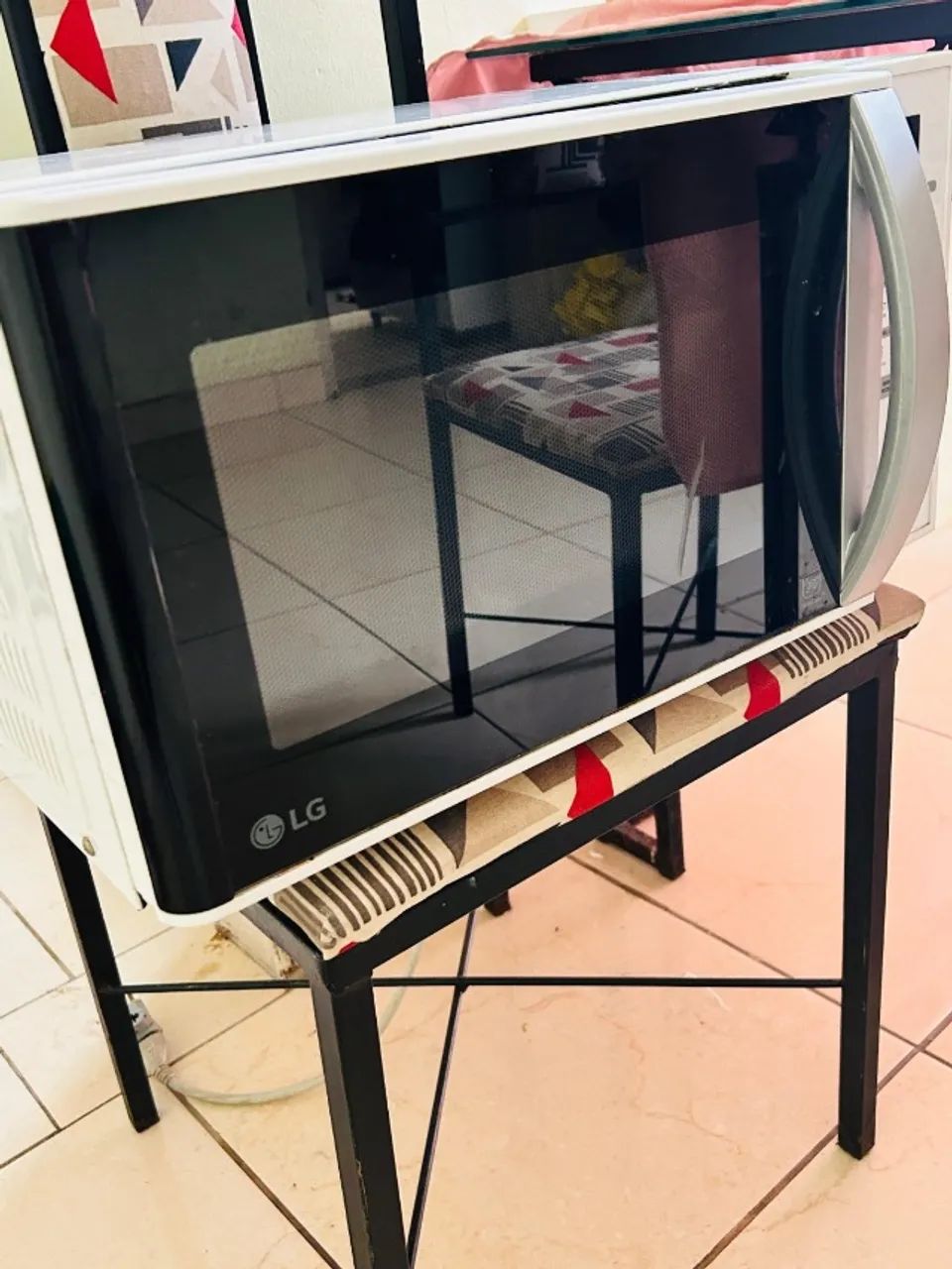 Microondas 30 L - Usado - Foto 2