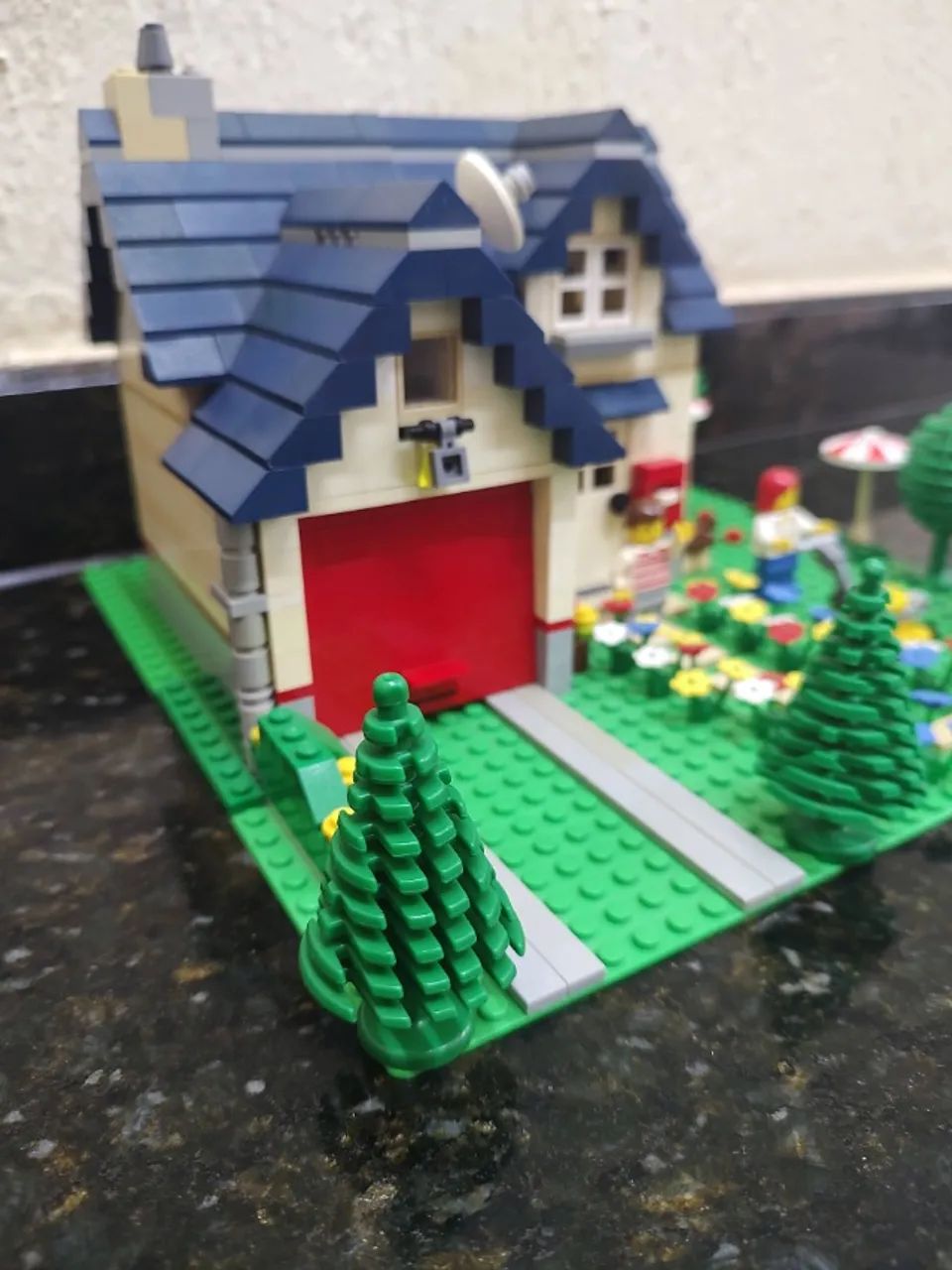 Lego Creator Apple Tree House 5891 - Foto 3