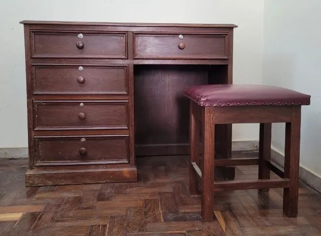 Escrivaninha Antiga Clássica com 5 Gavetas + Banqueta