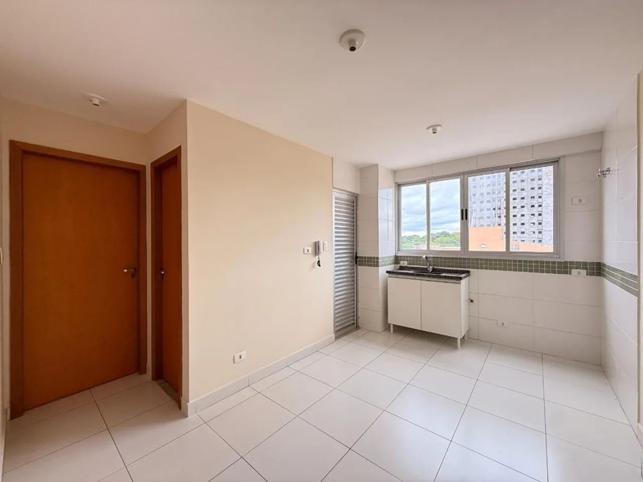 Apartamento para alugar em Maringá, Zona 07, com 1 quarto, com 31.7 m², Lounge 163