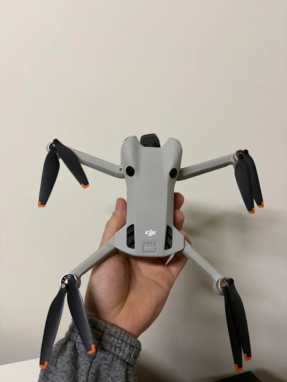 Dji mini 4 pro fly more combo - Foto 2