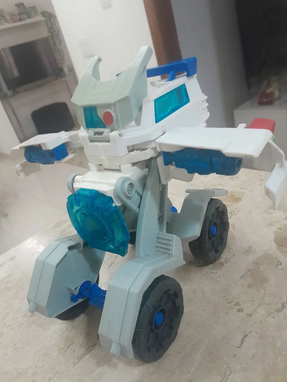Veiculo robô Cyborg 