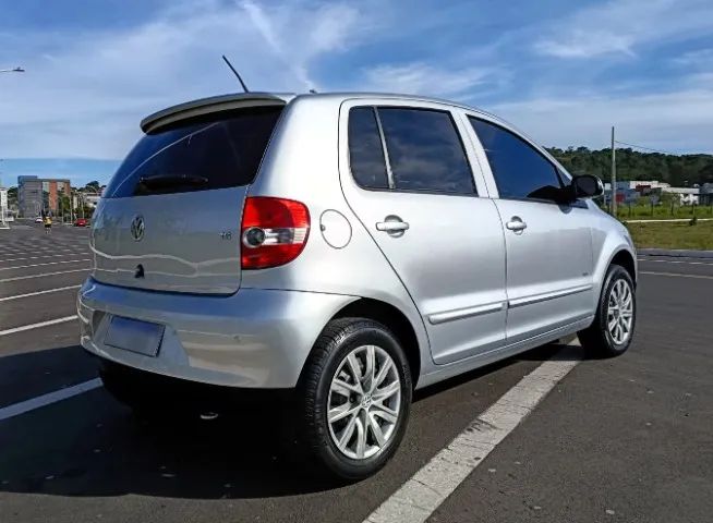Volkswagen Fox Plus 1.6mi/ 1.6mi Total Flex 8V 4P 2009 - Foto 2