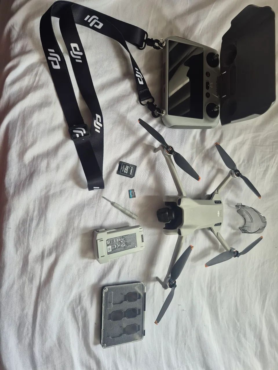 Drone dji mini 3 com tela - Foto 4