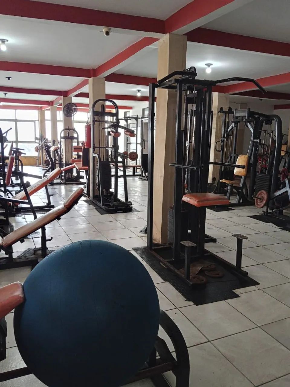 ACADEMIA COMPLETA  - Foto 2