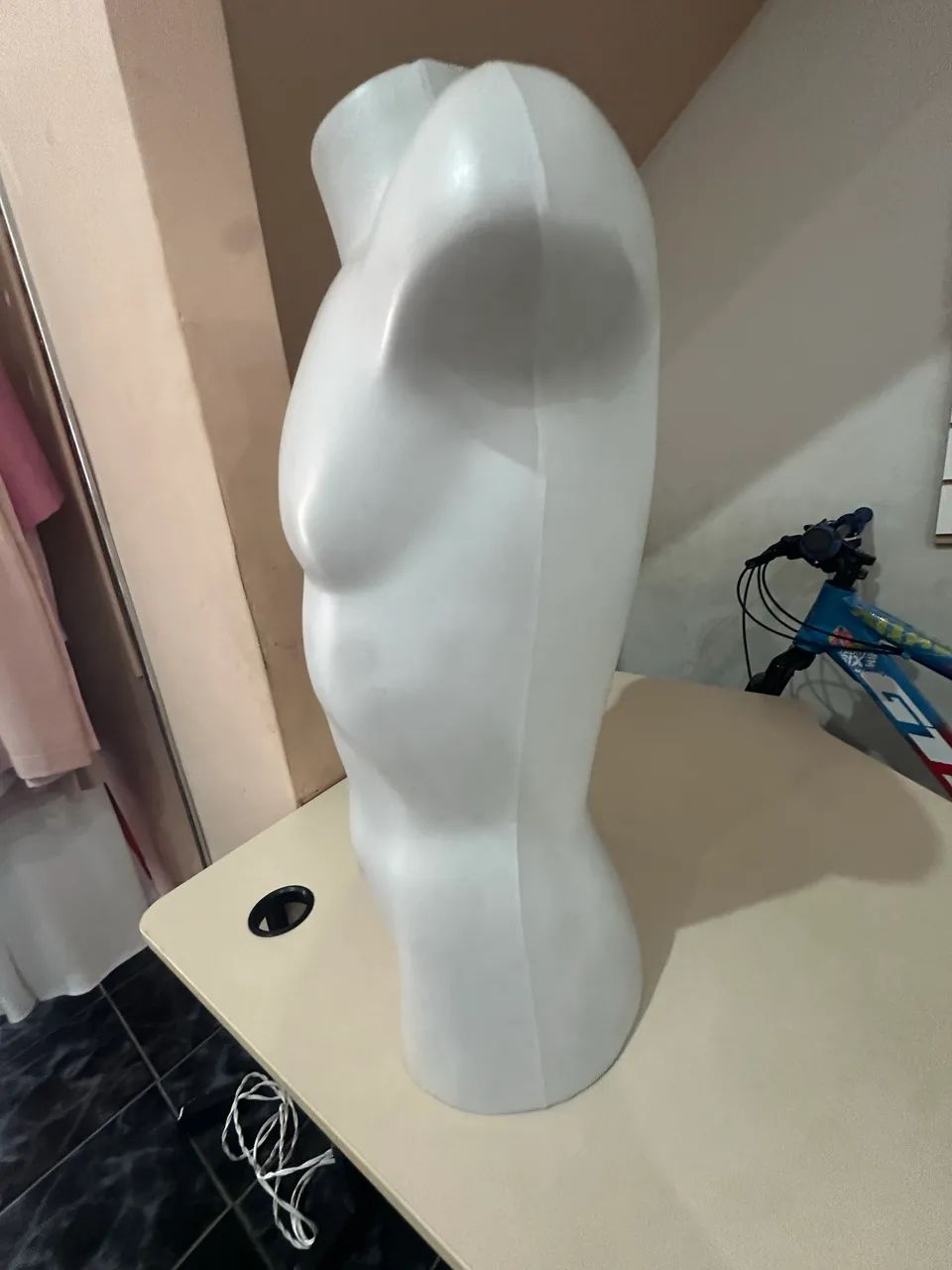 Vendo manequim masculino meio corpo - Foto 3