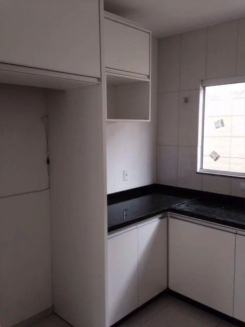 Alugo sobrado Geminado Sem mobília de 2 quartos em Fourquilhas  - Foto 3