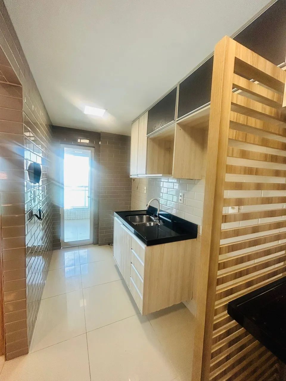 ALUGO APARTAMENTO UNIQUE PONTA DO FAROL - Foto 2