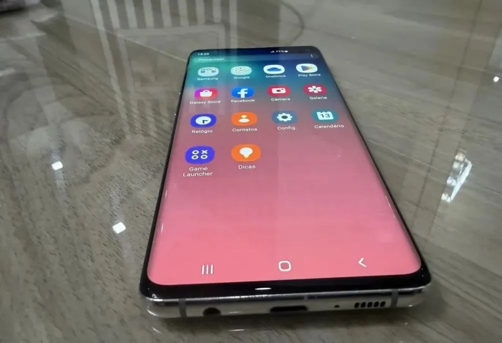 Samsung S10 Plus  - Foto 2