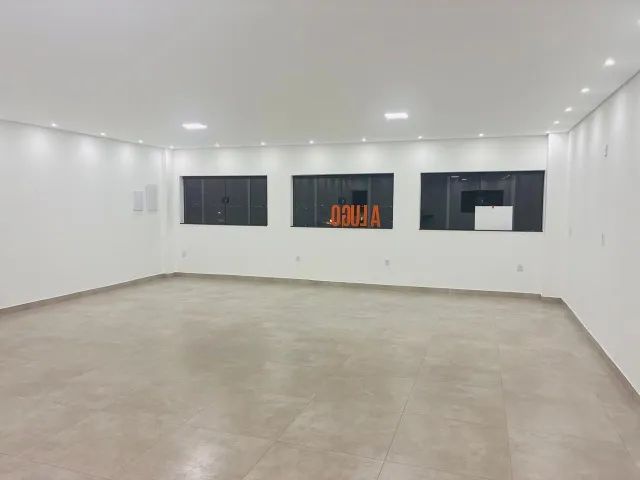 Alugo sala comercial Piazza di Roma 140m2 - Foto 5