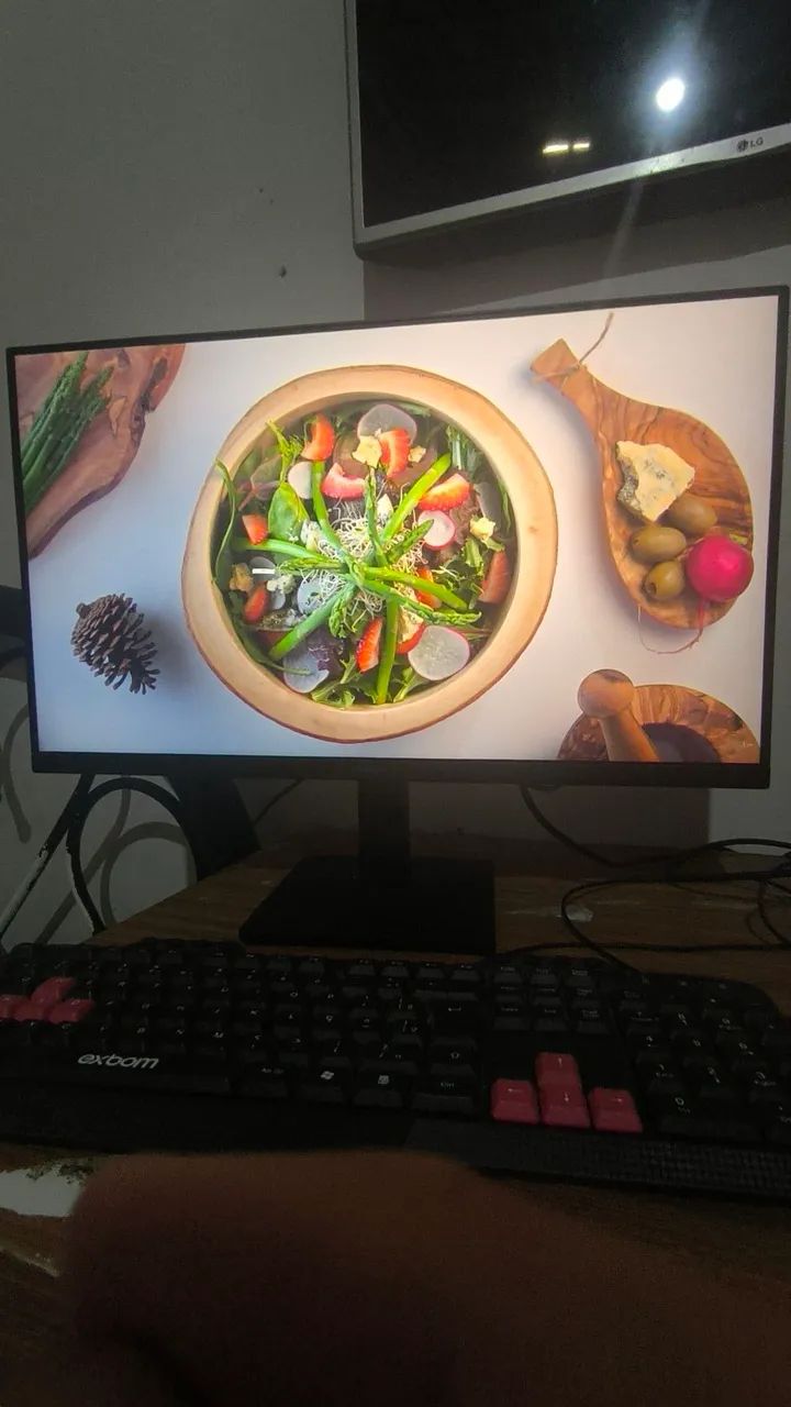 Monitor Samsung Essential S3 24pol, 100hz e painel IPS - Foto 3