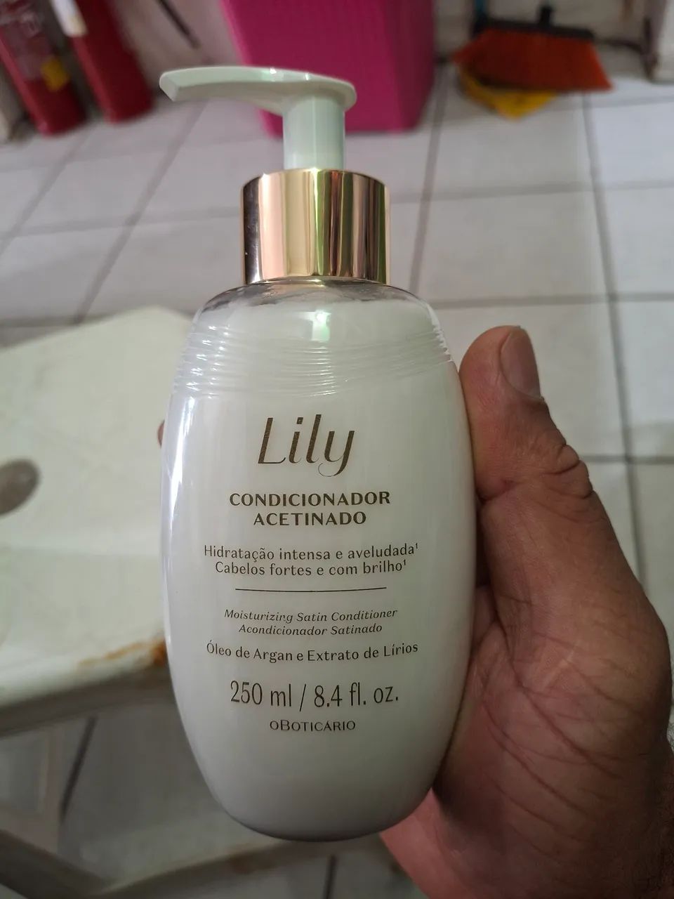 Lily condicionado acetinado 250 g