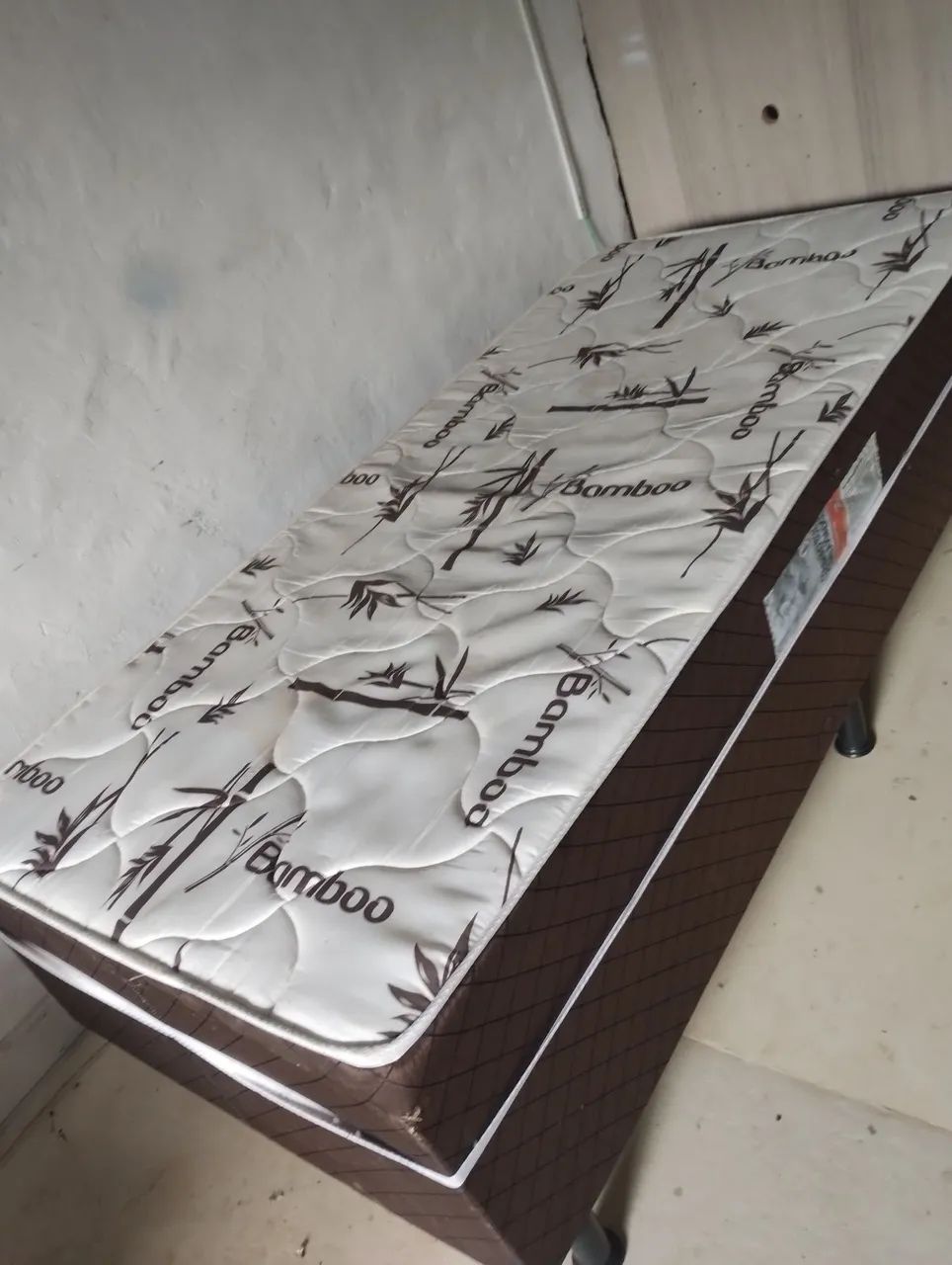 Faço a entrega, cama box acoplada 5 meses de uso 