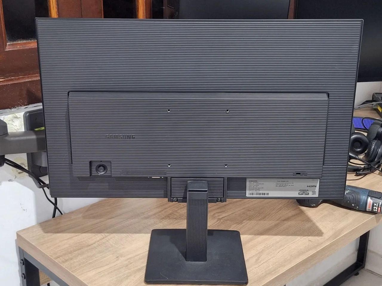 Monitor Samsung Essential 24" - Foto 2