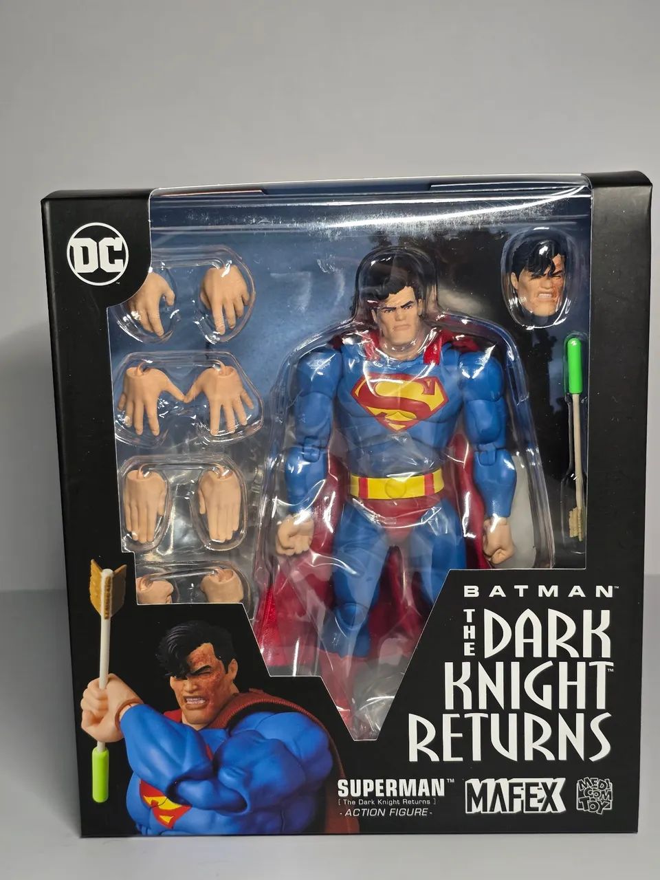 Superman de Batman Dark Knight Returns Mafex original lacrado