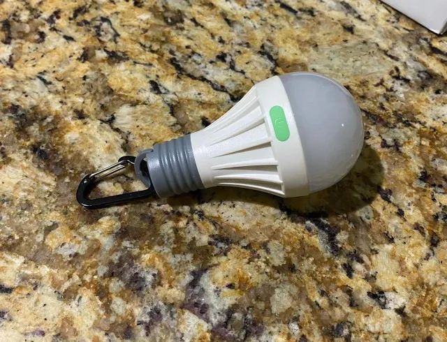Lâmpada LED para acampamento Gepardo