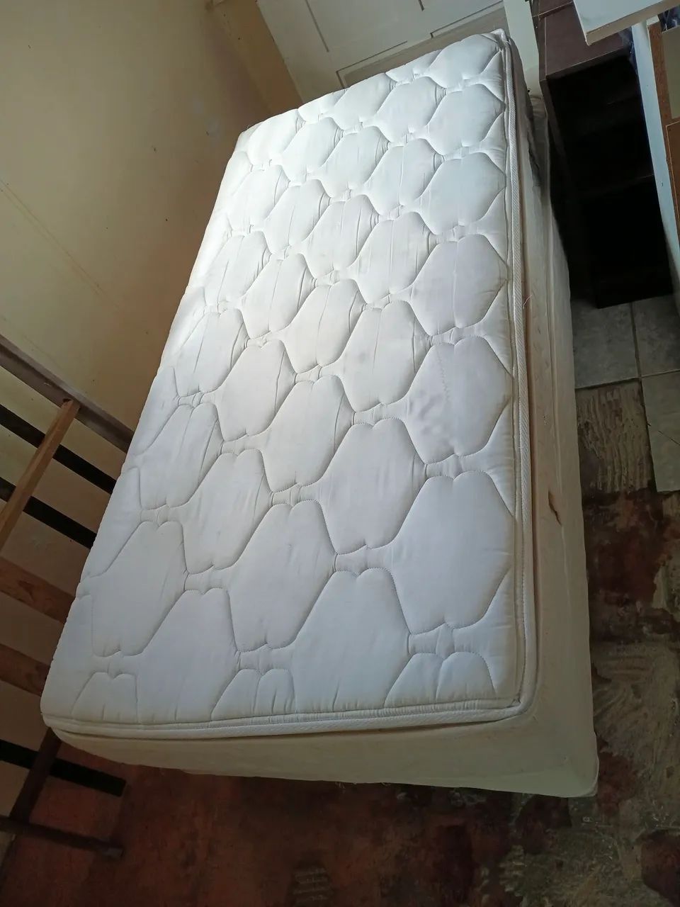 Vendo cama box ortobom - Foto 2
