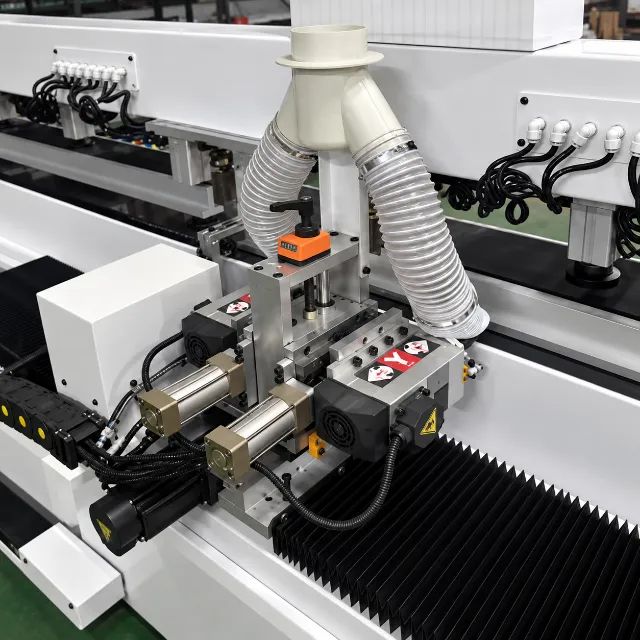 Furadeira CNC Lateral Furação Horizontal e Vertical DCK-282 Tukson