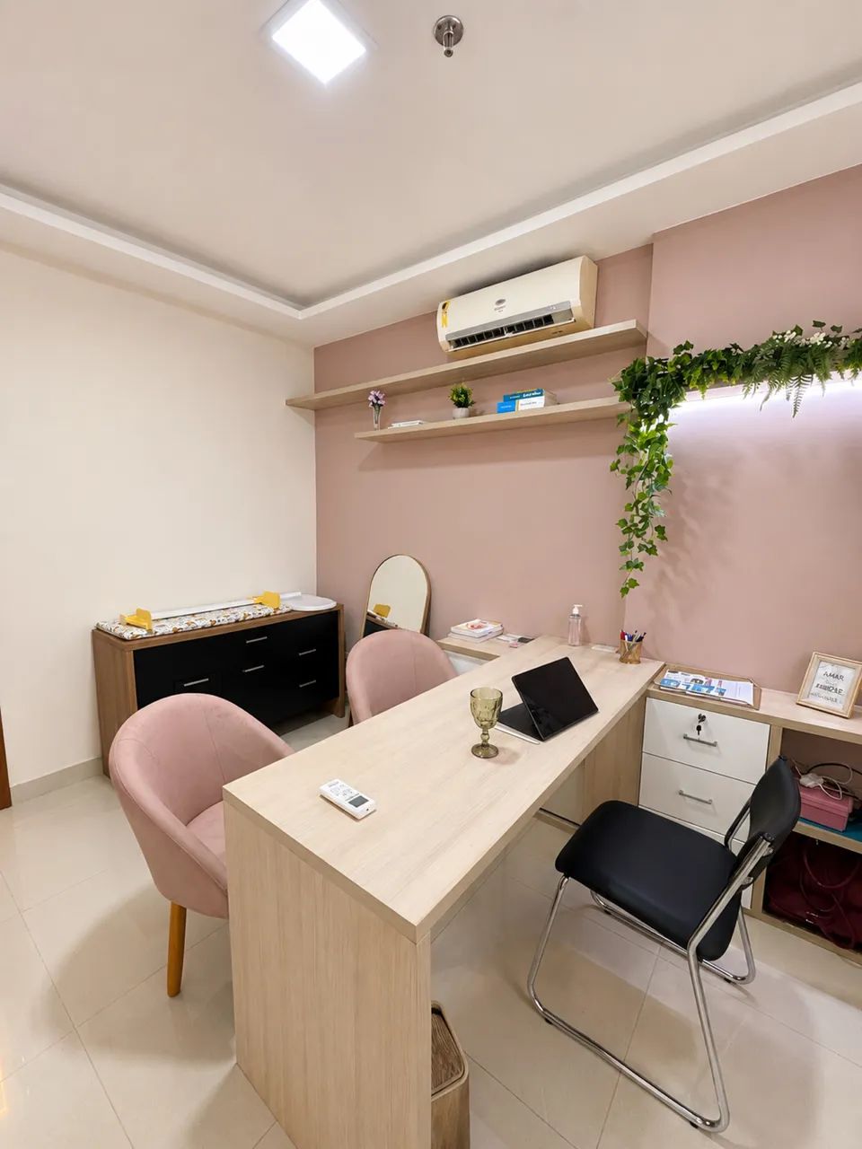Sala disponível para Sublocação 