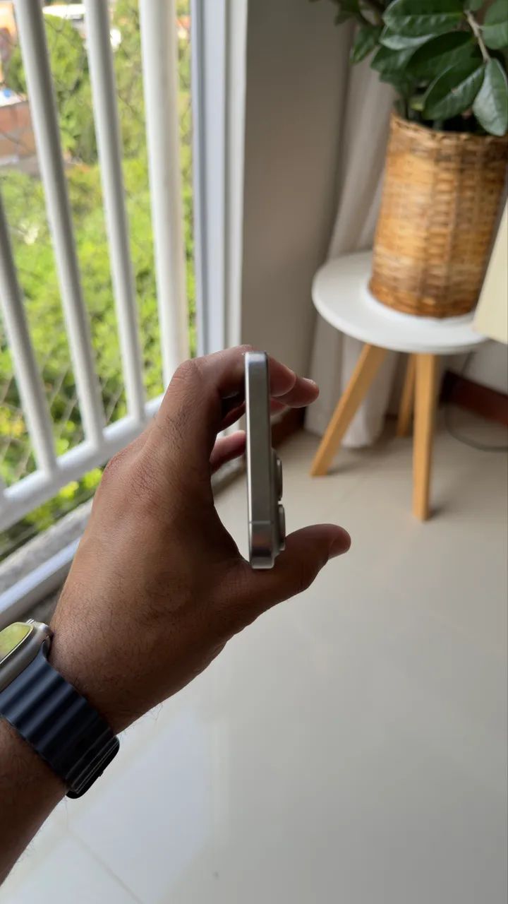 iPhone 16 Pro Max 256GB - Foto 3